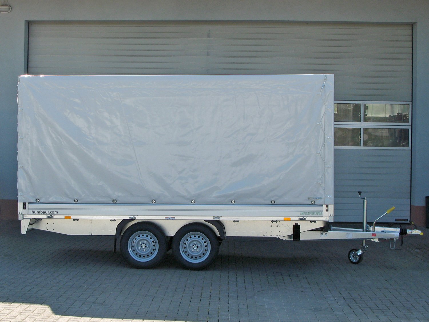 Humbaur HT254118 Anhänger mit Planenaufbau 1.800 mm – Bild 8