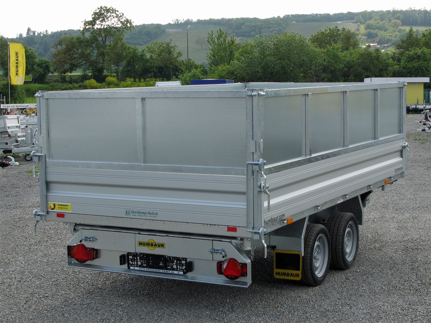 Humbaur HTK 3500.37 Alu-Kippanhänger mit E-Pumpe und Aufsatz 600 mm – Bild 3
