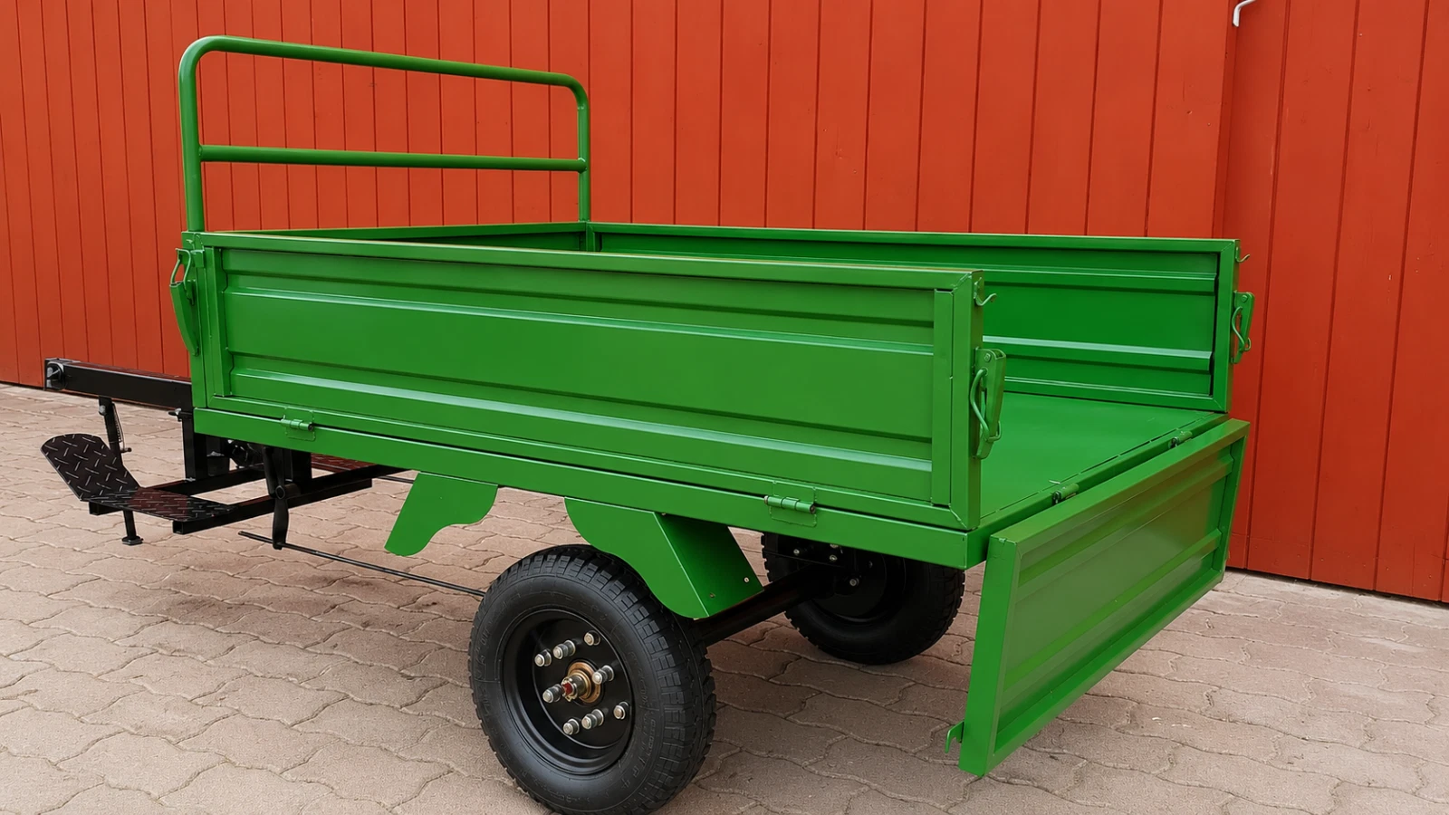 Transportanhänger mit Kippfunktion für Rasentraktor und Kleintraktor