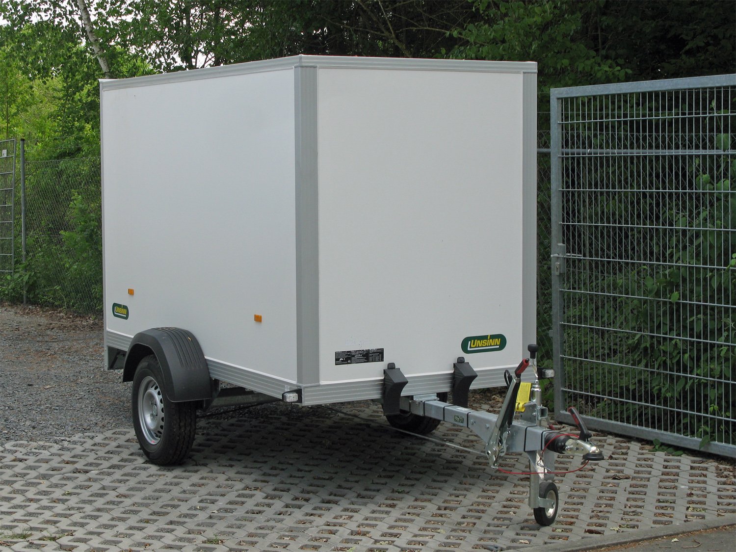 Unsinn WEB 40 K 251215-13-13, 1-Achs, gebremst, Plywood-GFK-Oberfläche