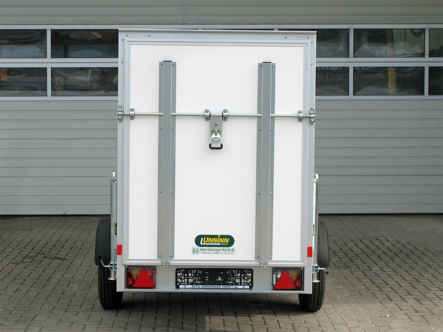 Unsinn WEB 42 K 251215-13-13, 1-Achs, gebremst, mit Rampe – Bild 4